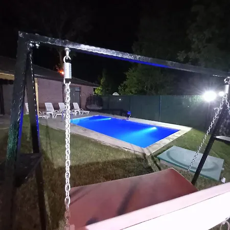 Sakarya Da Oezel Havuzlu , Ailelere Oezel Villa