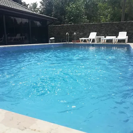 Villa Sakarya Da Oezel Havuzlu , Ailelere Oezel